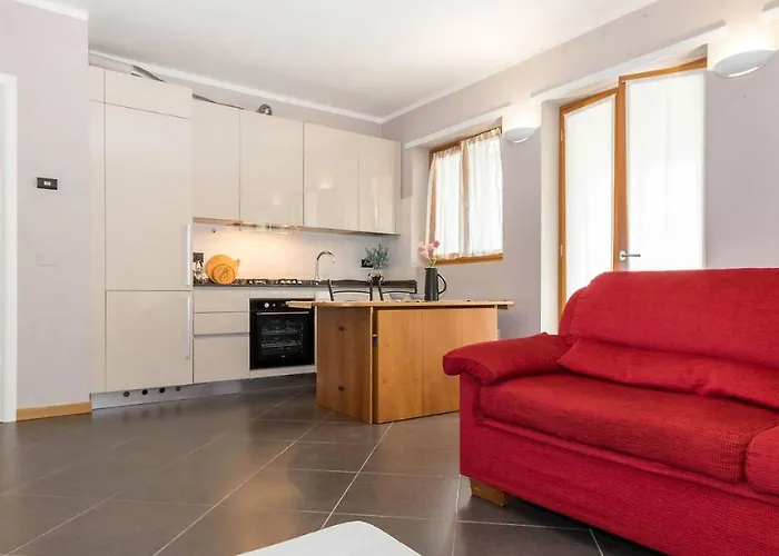 Altido Apt For 4 With Terrace In A Quiet Residential Area