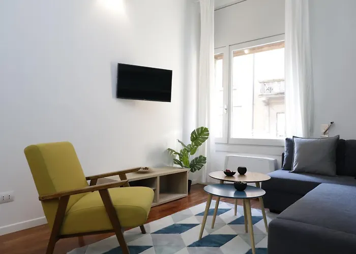Hemeras Boutique Homes - 2 Luxury Apartments In The City Center