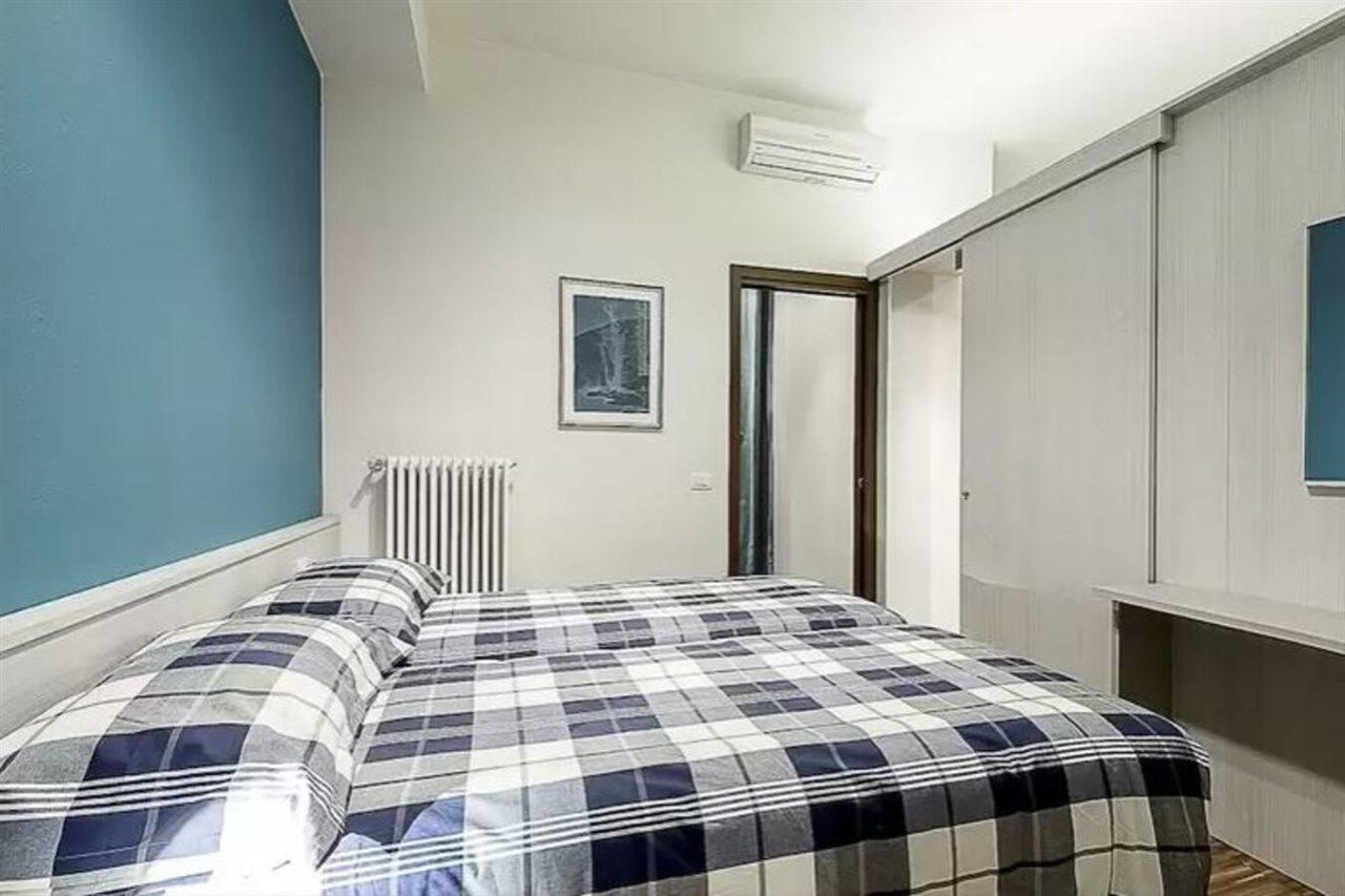 Apartment Broglio 2 Design Loft Mailand