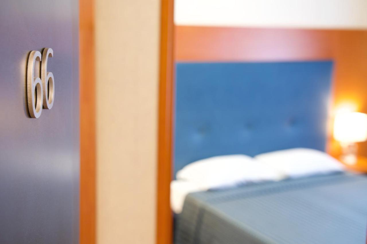 Hotel Mec 3*