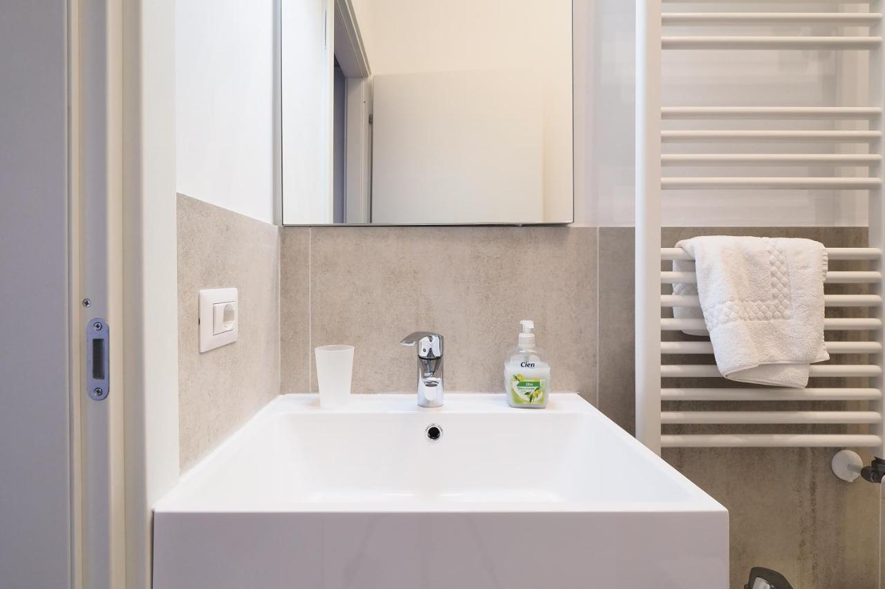 Apartment Ferrante Aporti Flats *