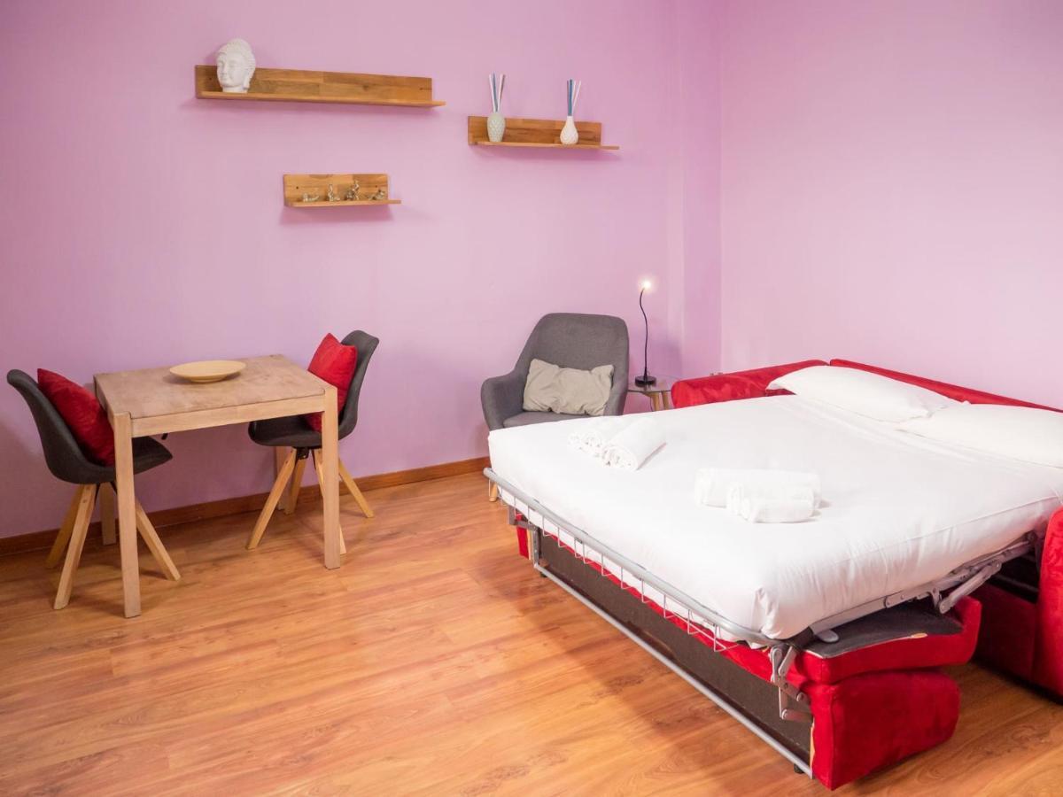 The Rent - Studio Nearby Sant'agostino Metro *