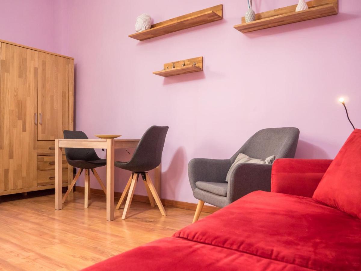 The Rent - Studio Nearby Sant'agostino Metro Milão