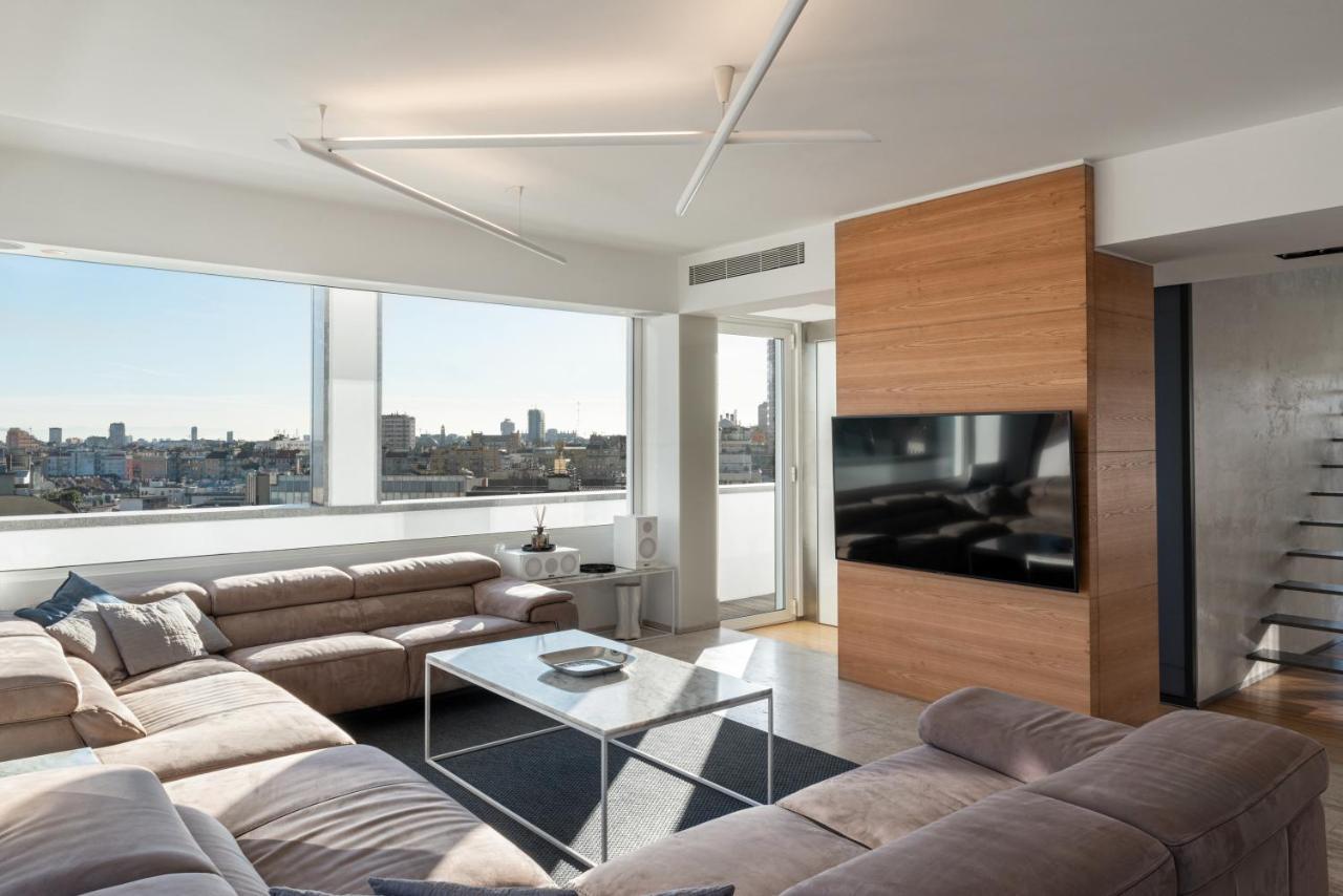 Apartment Skyline *