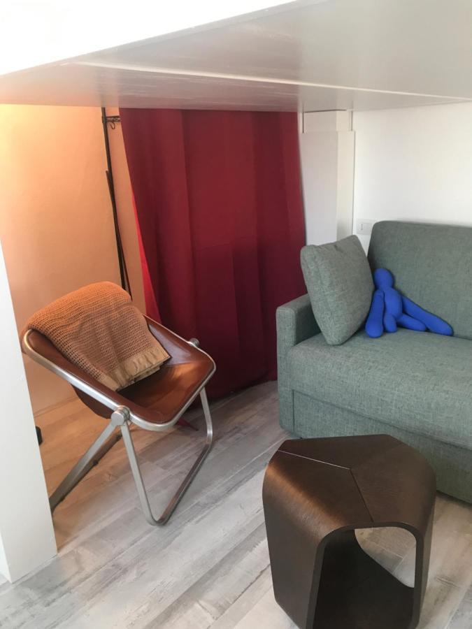 Studio 18 Apartment *