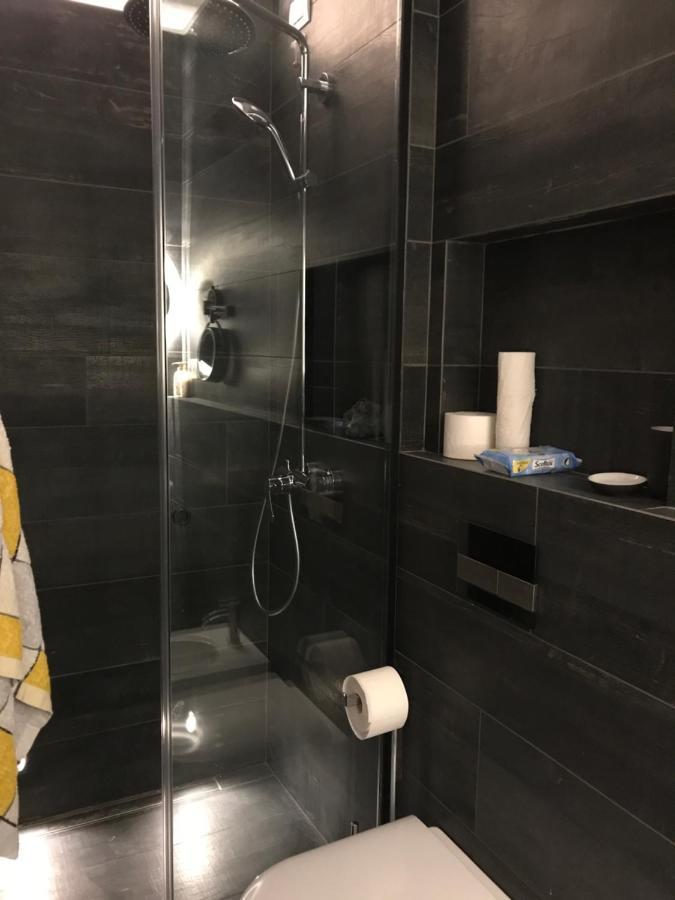 Studio 18 Apartment