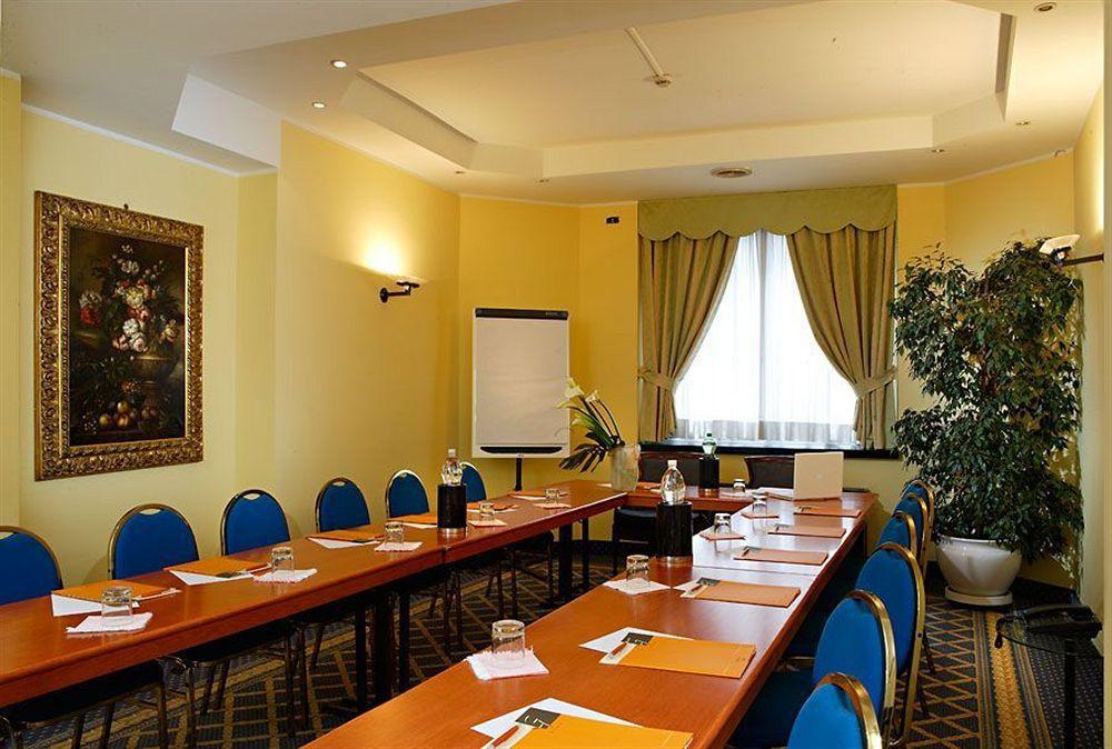Hotel Mozart 4*