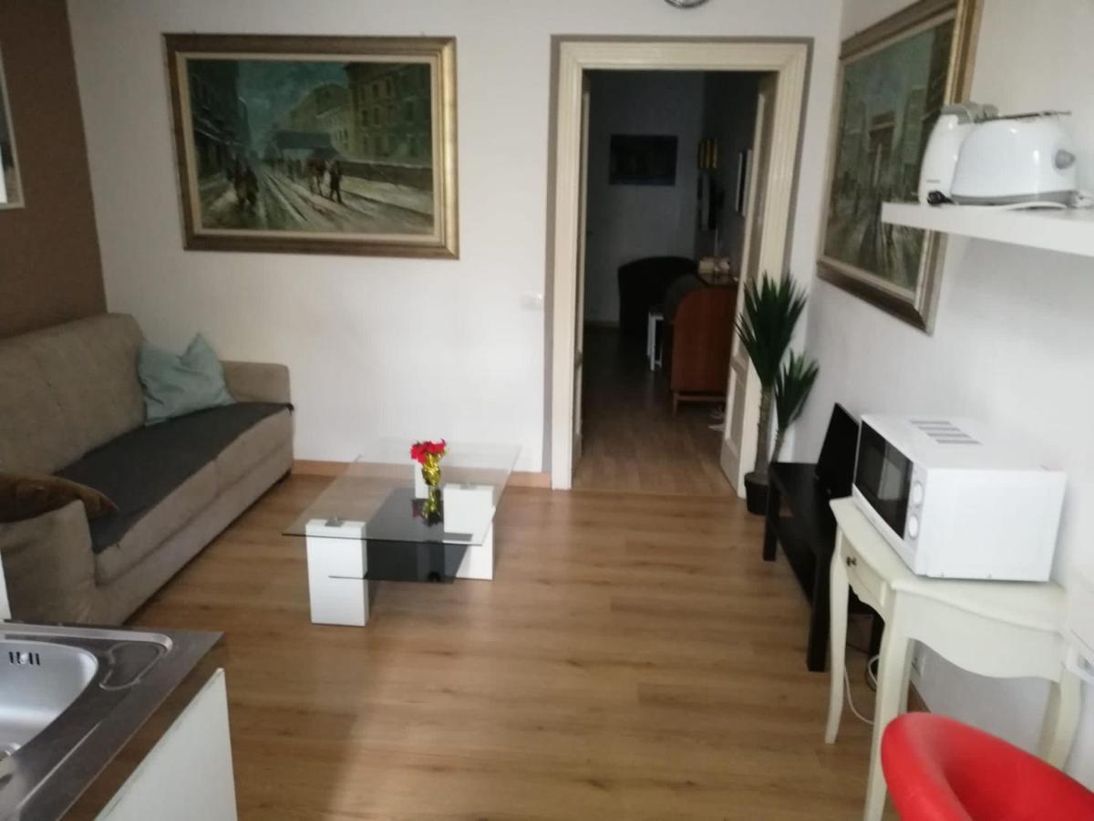 4 Apartment