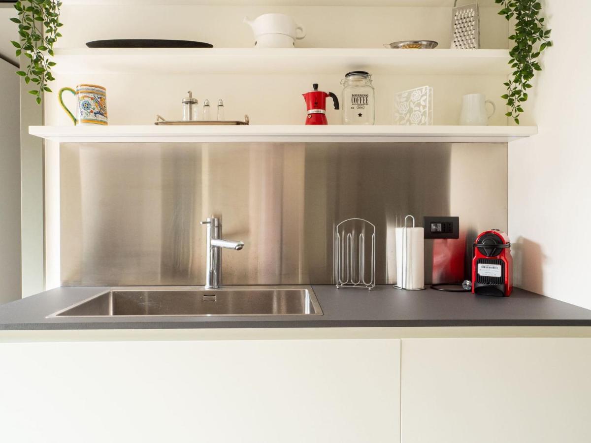 Apartment The Best Rent - Attic With Terrace In Downtown Mailand