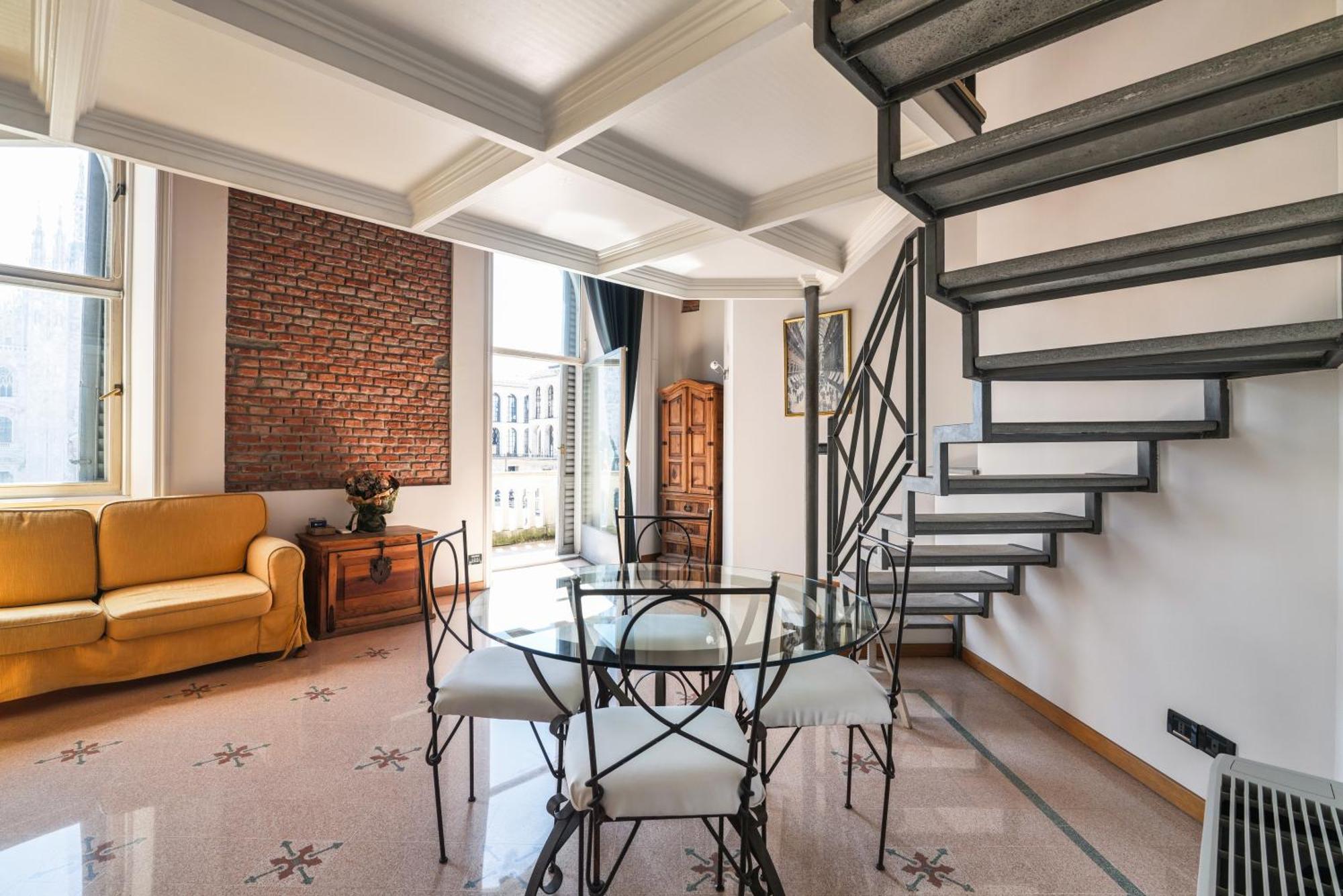 Apartamento Duomo Cathedral View - Luxury Milão