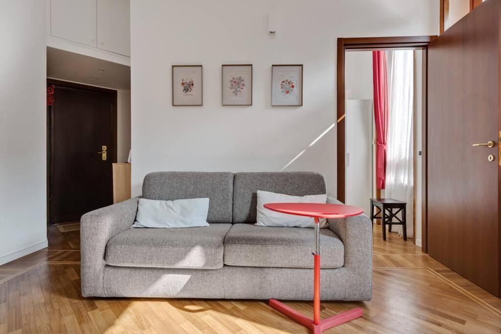 Easylife - E Luminoso Flat In Zona Apartment Mailand