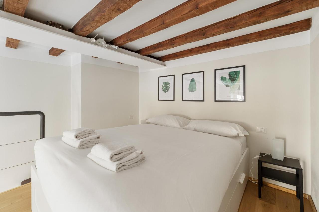 Apartamento Porta Venezia Modern Loft - The Door Milão