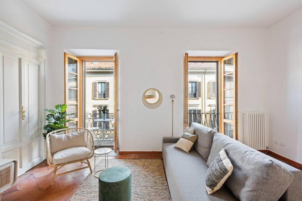 Apartment Feelings Of Peace And Comfort Near Duomo