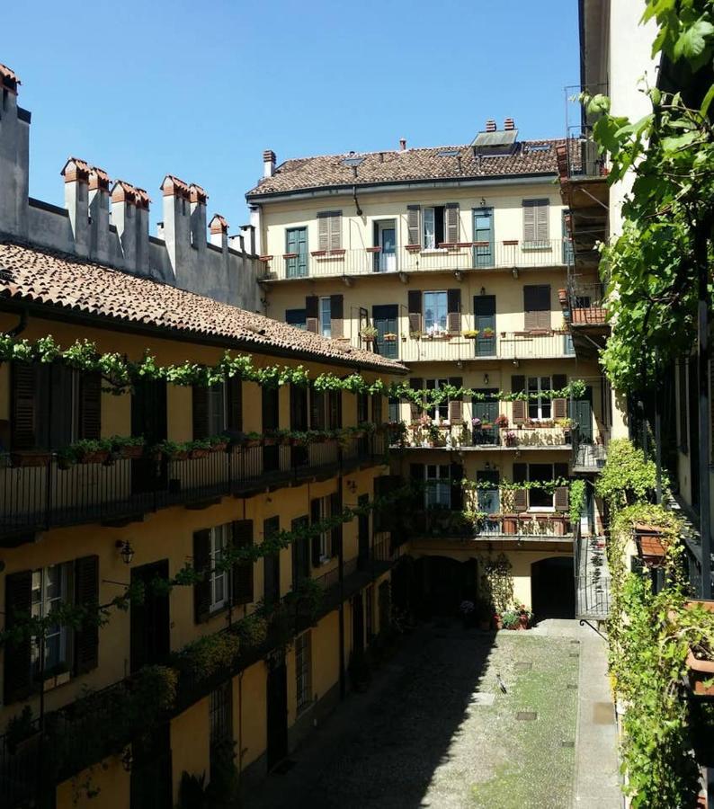 Naviglio, Sweet Dreams In The Heart Of The Fun Milão