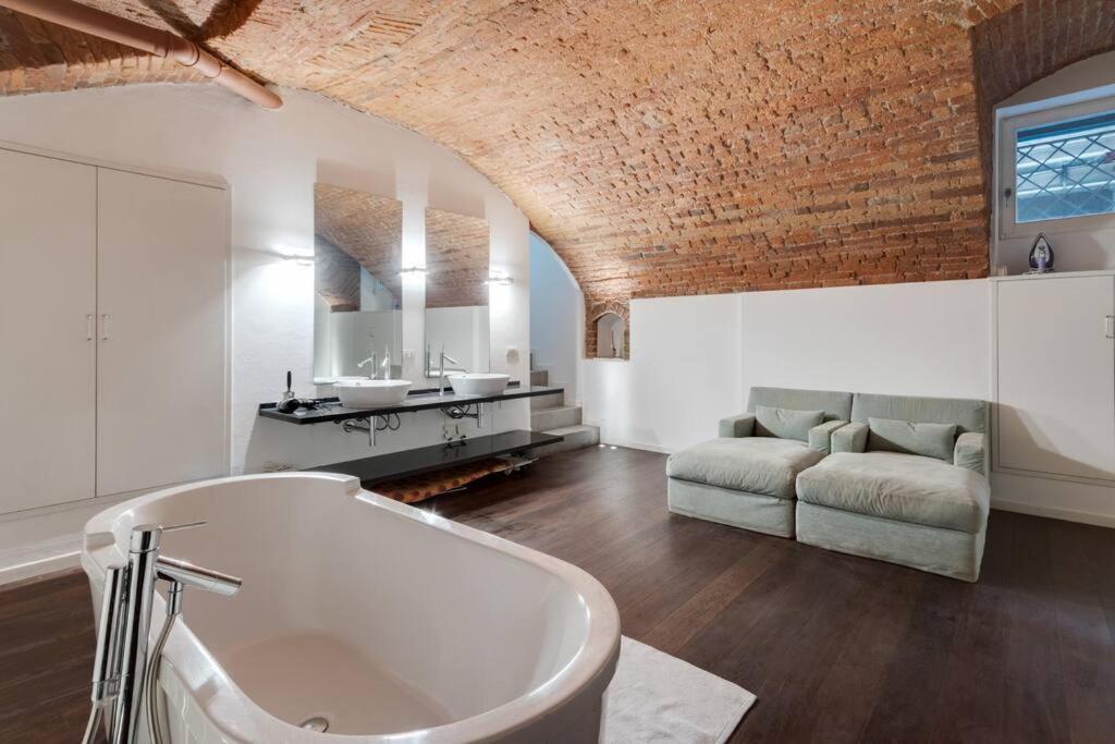 Easylife - Luxury Loft Duomo Centre Gasthof *