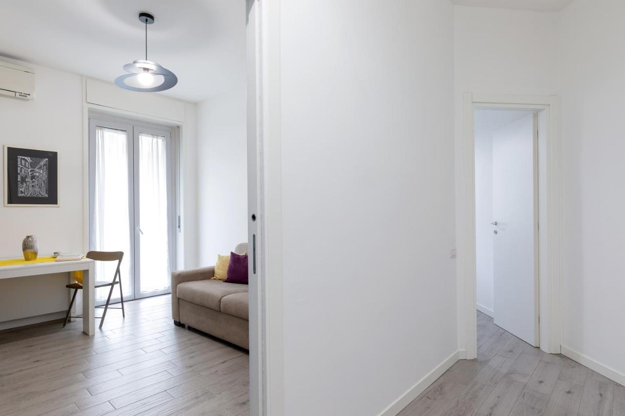 Apartment Piazza De Angeli M1 Comfortable Flat With Balcony Milan