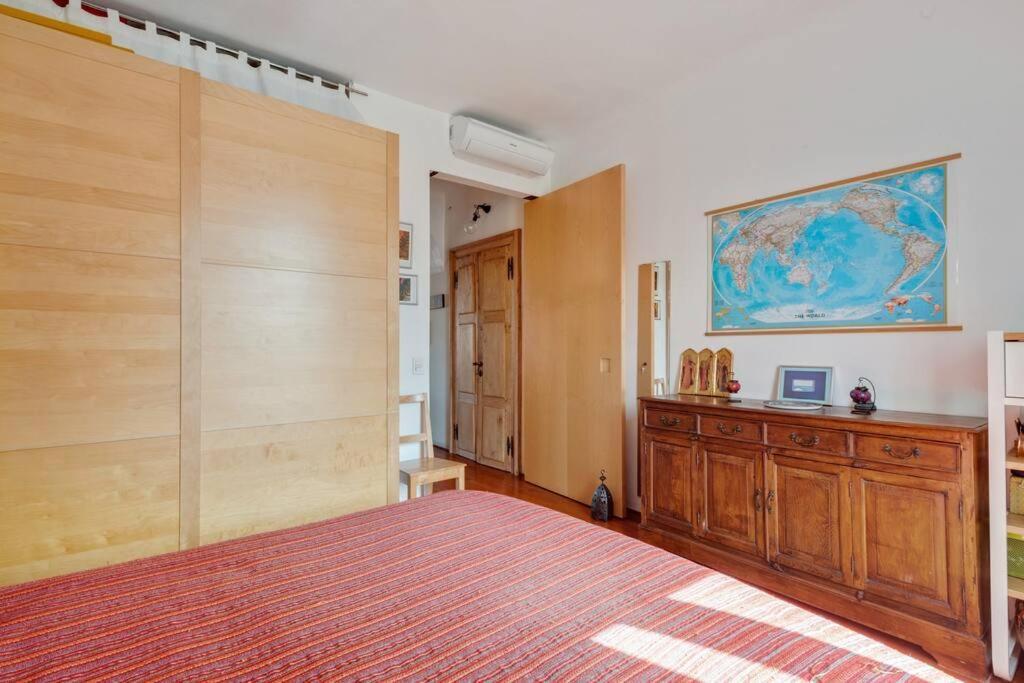 Easylife - Attico Duplex Chinatown Milão