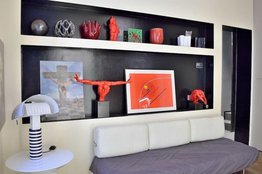 Youhosty - Del Lauro 6 Apartment