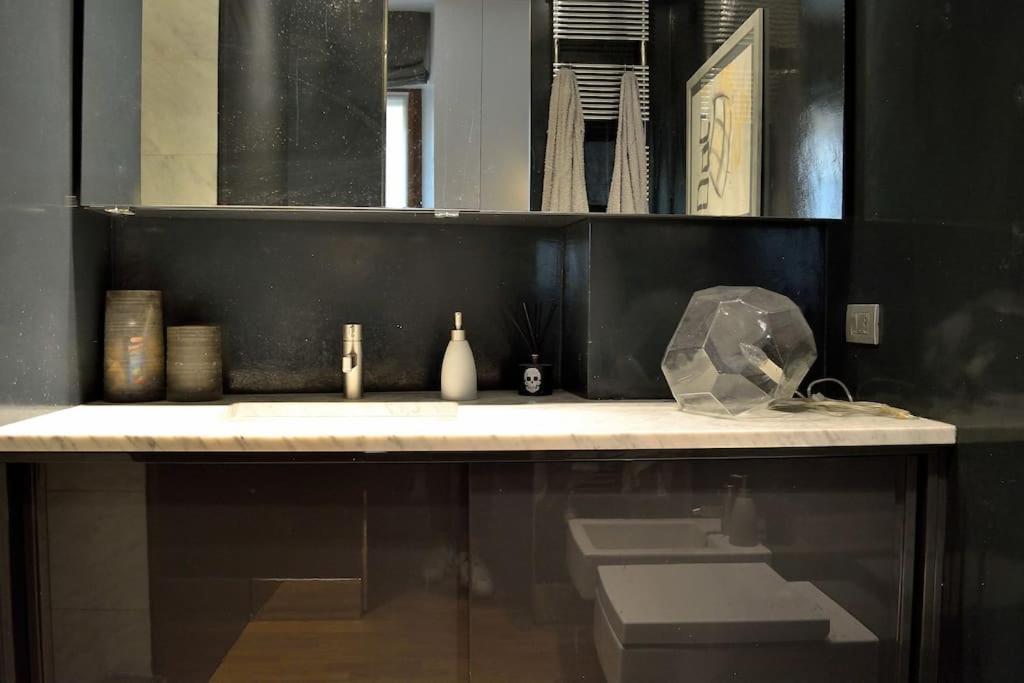 Apartment Youhosty - Del Lauro 6 *