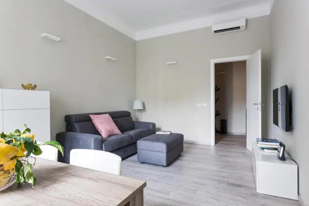 Citta Studi Bright And Stylish Flat With Balcony Apartment
