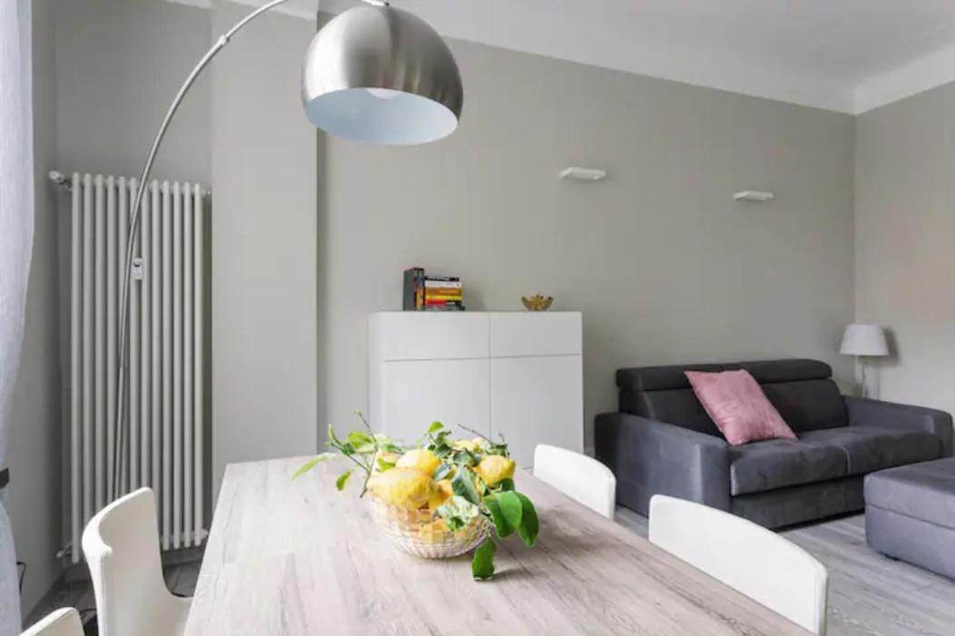 Apartment Citta Studi Bright And Stylish Flat With Balcony