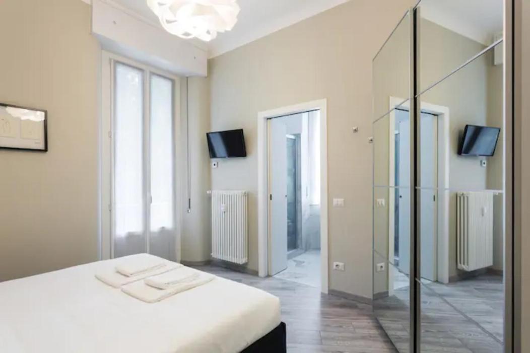 Apartment Citta Studi Bright And Stylish Flat With Balcony