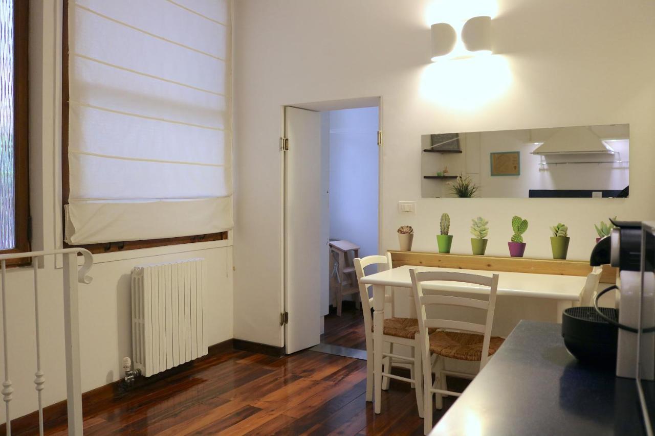 Apartment Historical Center Montenapoleone Loft
