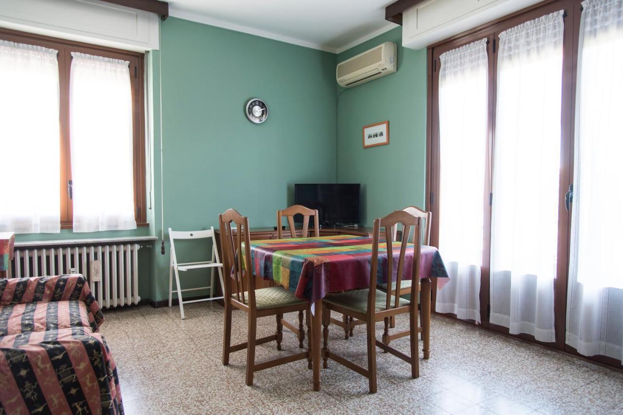 Youhosty - Suzzani 269 Apartamento Milão