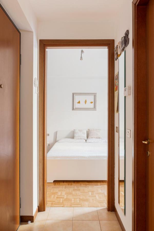 Comfy In Corso Apartment Mailand