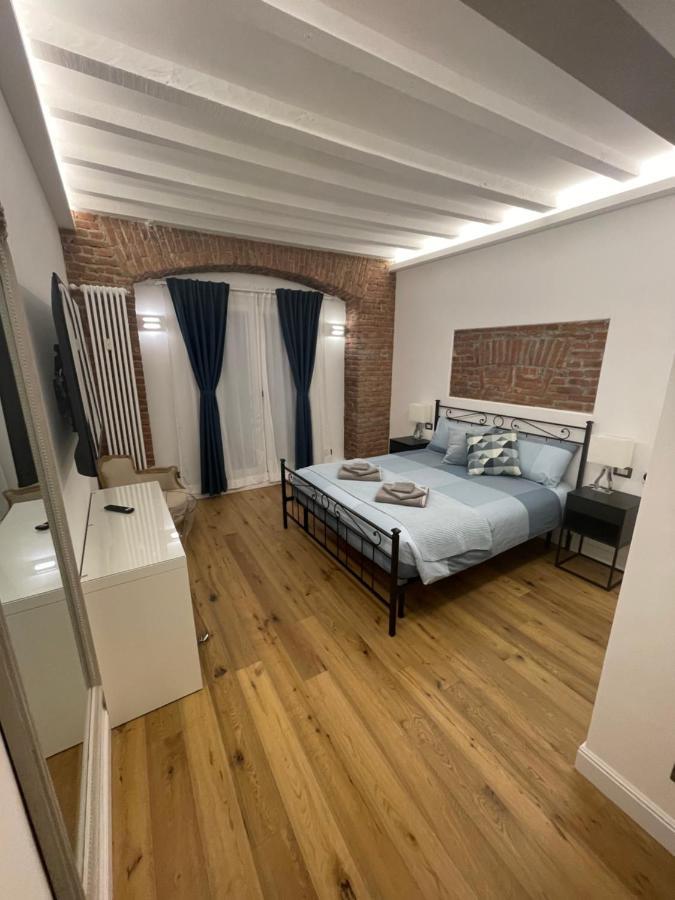 Apartment Luxury In Center Mailand