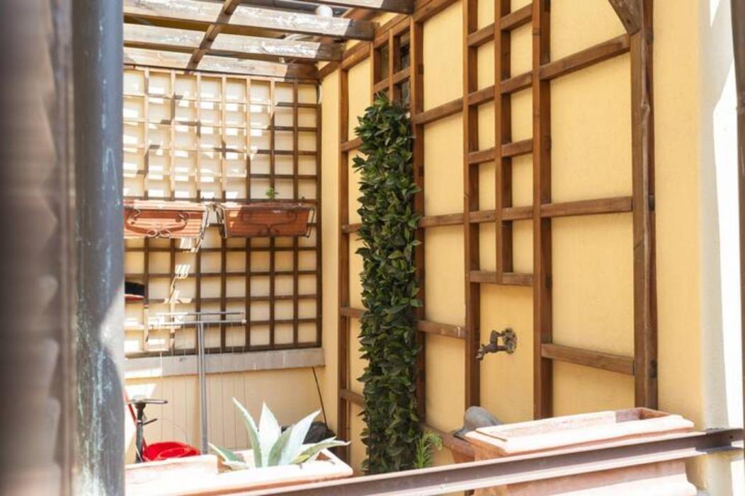 Porta Ticinese Cozy Con Balcone Milan