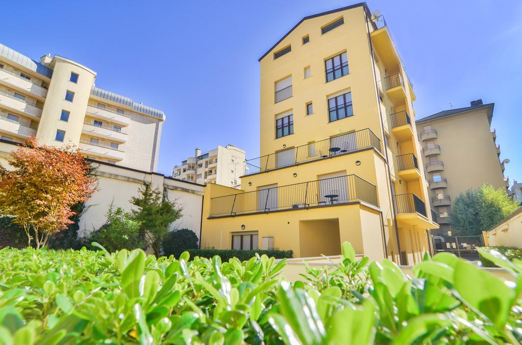 Candoglia Halldis Apartments Apartamento
