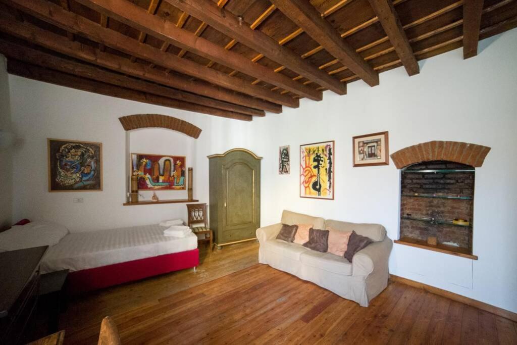 Apartamento Hbhall Navigli 2 *