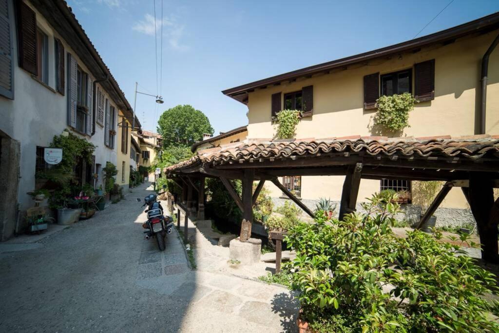 Hbhall Navigli 2 Milão