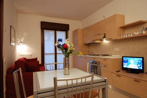 Candoglia Halldis Apartments *