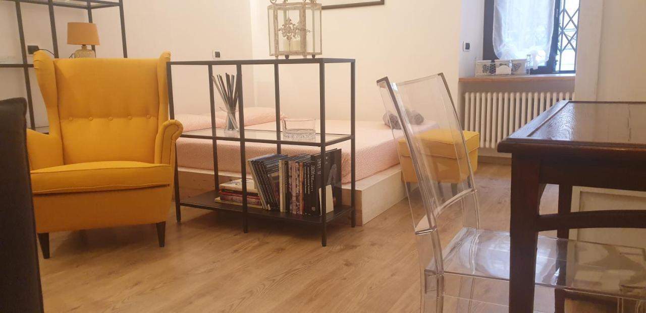 Isola Dal Verme Flat Apartamento *