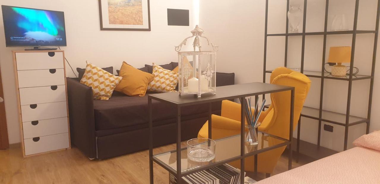 Isola Dal Verme Flat Apartamento Milão