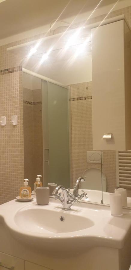 Isola Dal Verme Flat Apartamento *