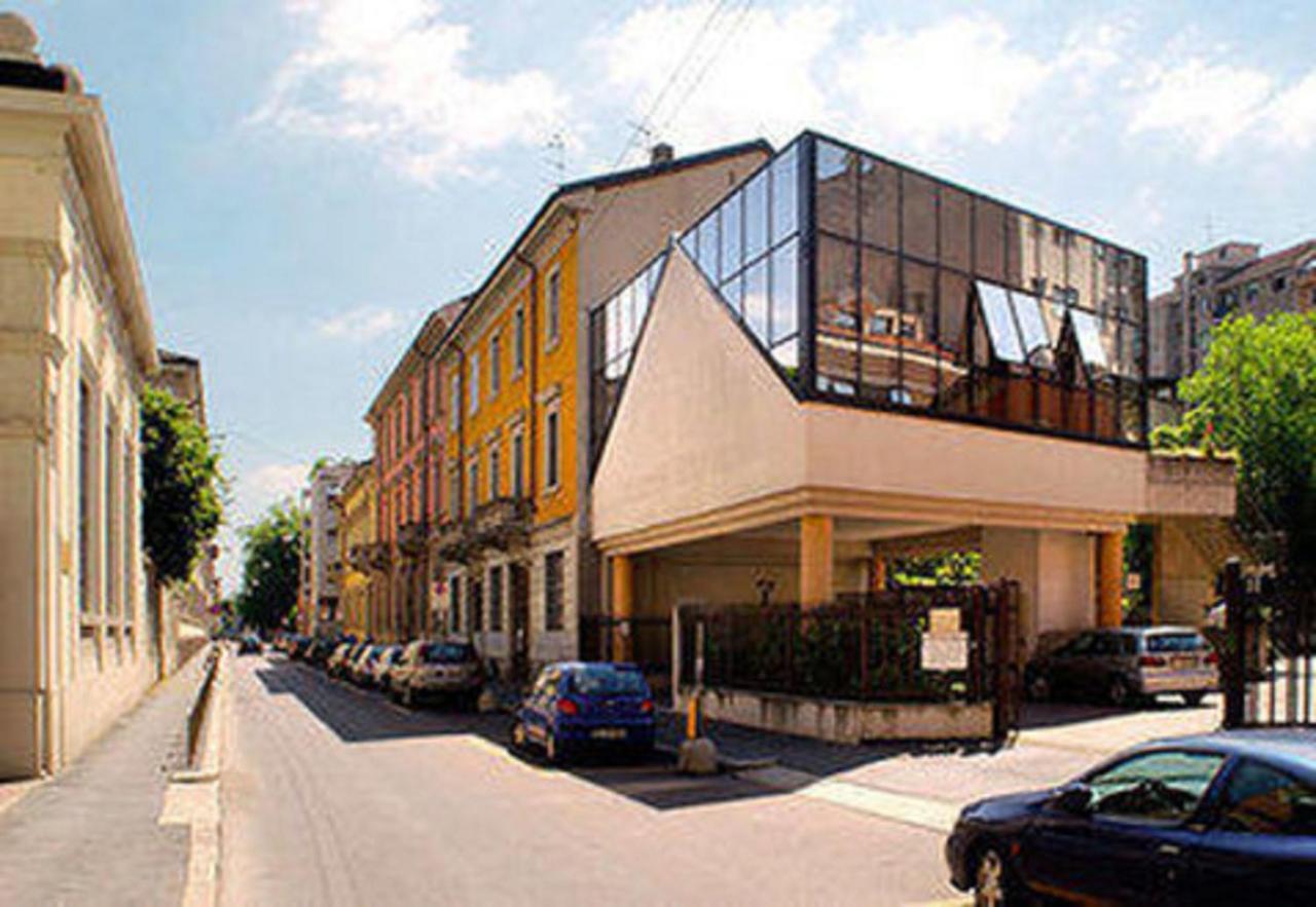 New Generation Navigli Hostel *
