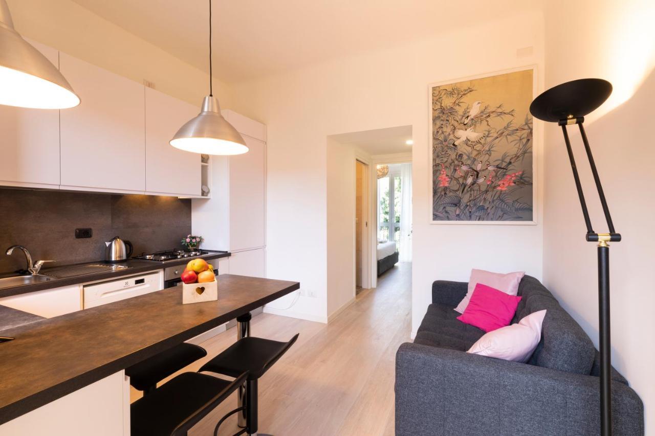 Apartment Fashion District - Floor