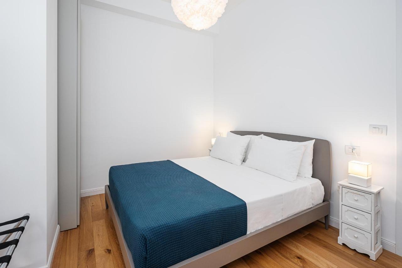 Hemeras Boutique Homes : 3 In Center Apartment Mailand