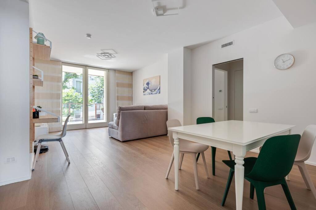 Easylife - Modern And Spacious In Fiera Life Casa de férias Milão