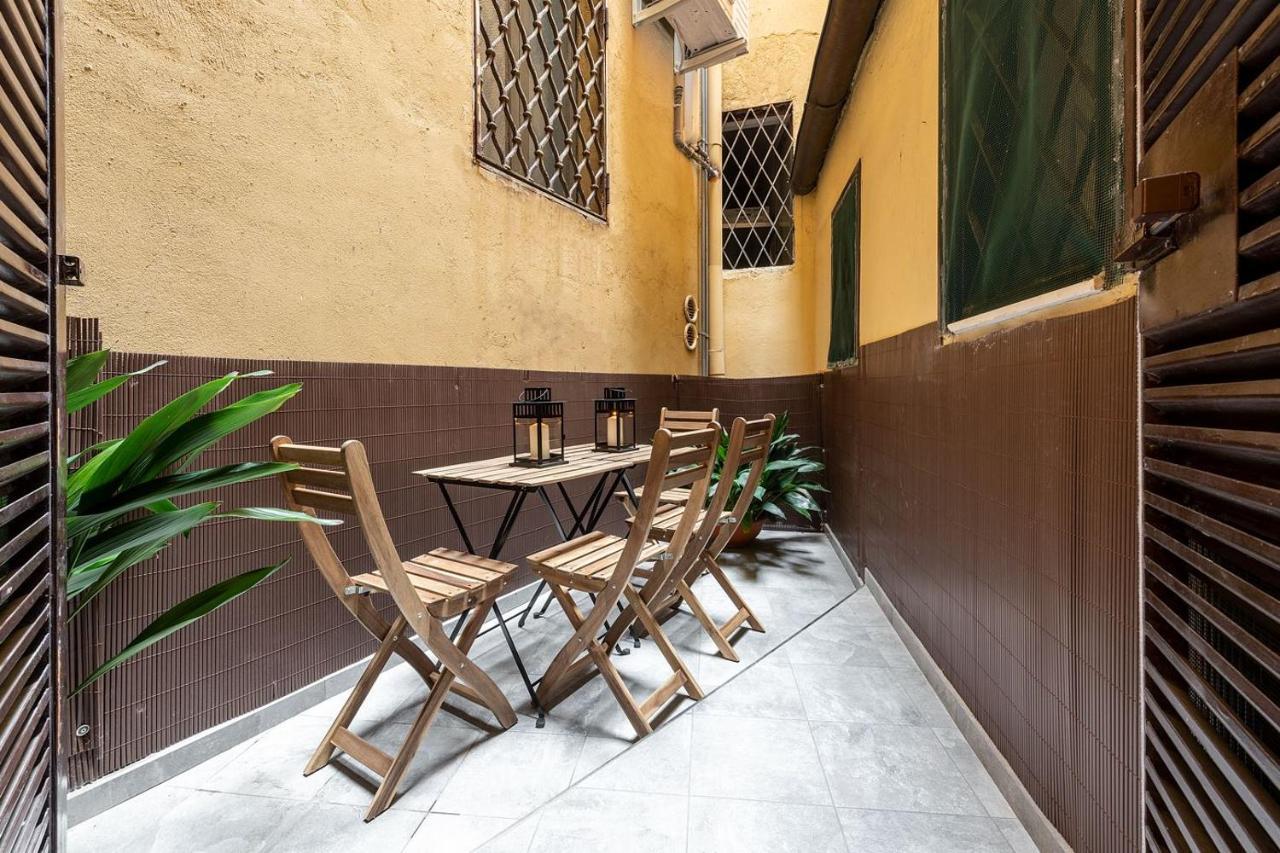 Royal - Centro Apartment Milan