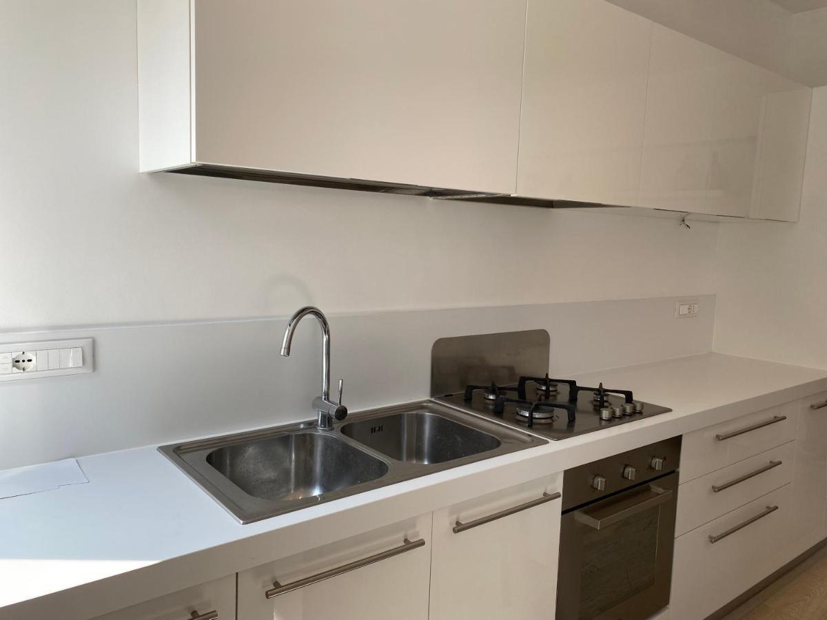 Bright & Spacious Near Navigli - Ponti Apartment *