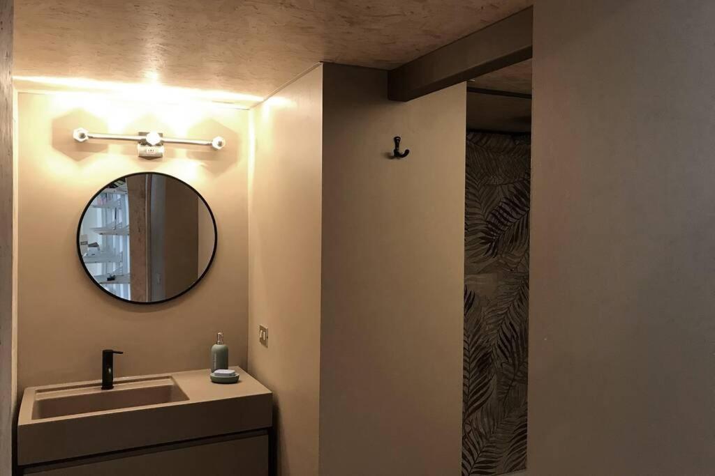 Design & Comfort Apartment In Nolo Milano M1 Metro Apartment Milan
