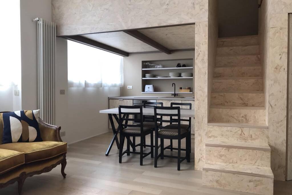 Design & Comfort Apartment In Nolo Milano M1 Metro Milan