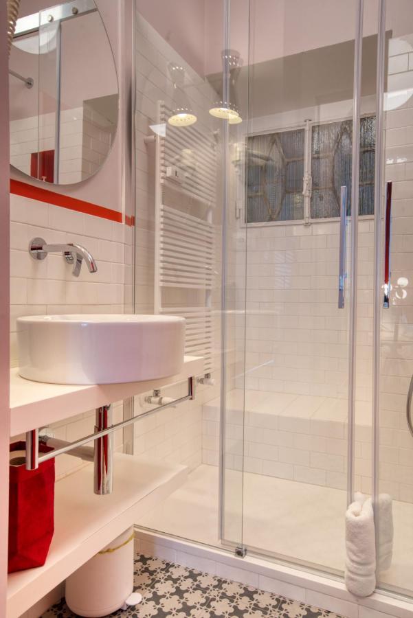 Dimora Claudia - Elegante Matrimoniale Con Bagno, Private Rooms, Self Check In, No Reception Guest house *