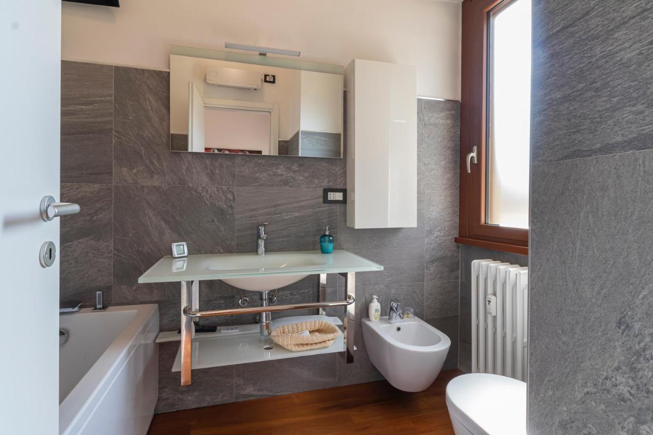 Luxury Close To Navigli - Bari Apartment *