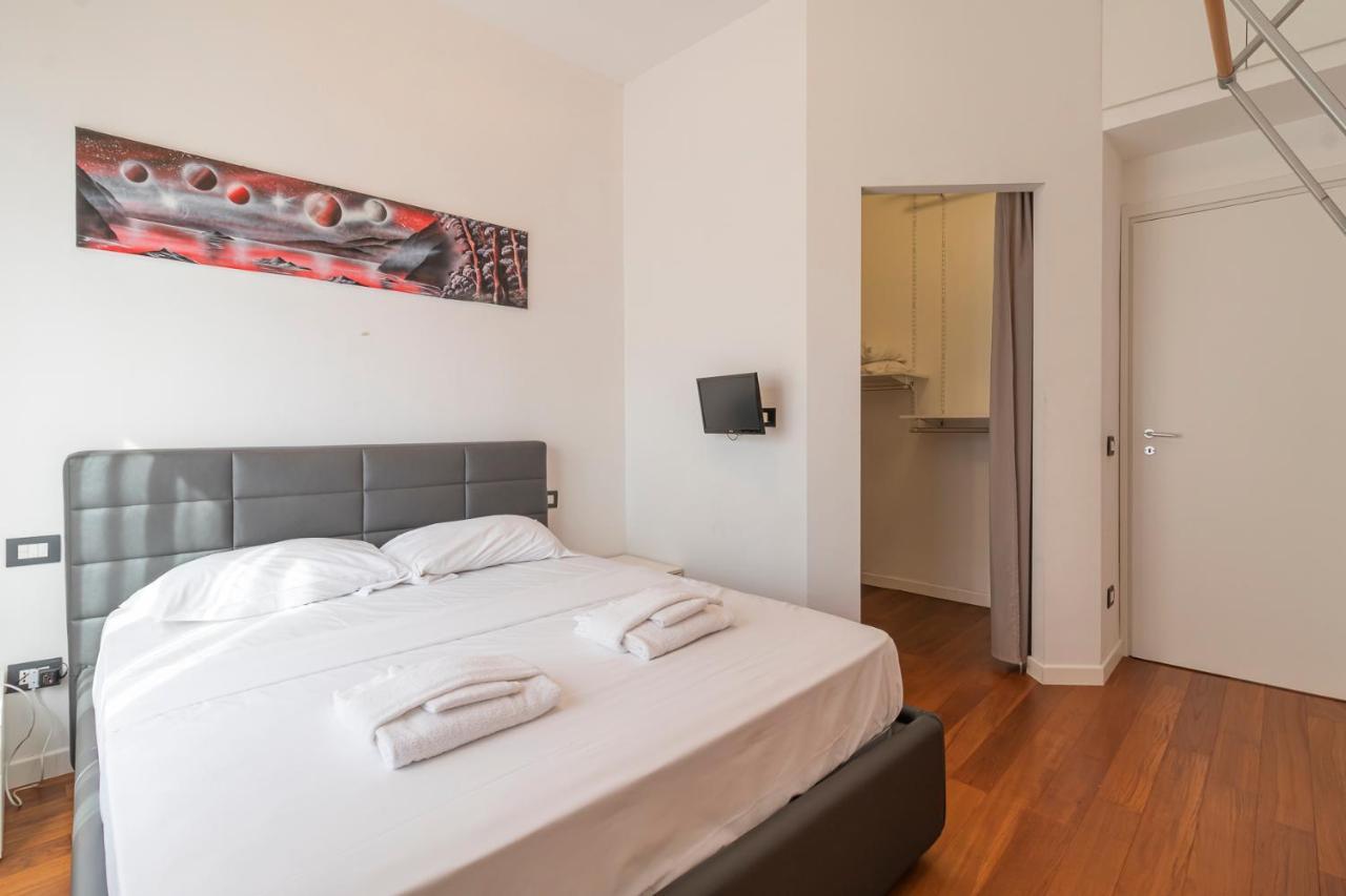 Luxury Close To Navigli - Bari Apartment