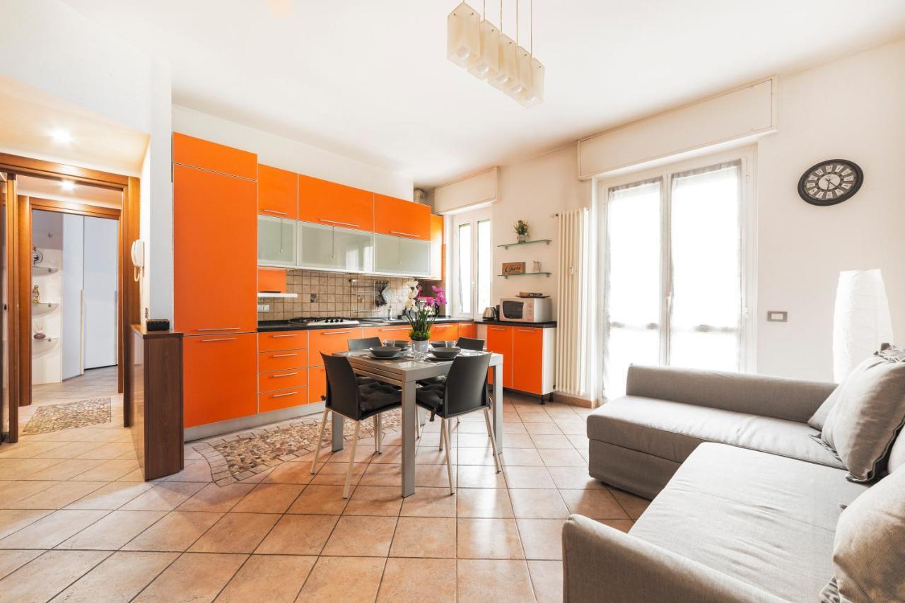 Martesana Flat With Balcony - M1 Gorla And Turro * Mailand